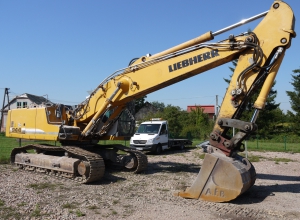 KOPARKA GONSIENICOWA m-ki LIEBHERR 944