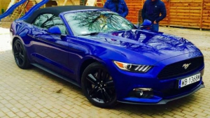 wynajem Wynjem Ford Mustang 2.3L 317koni cabrio 2017rok