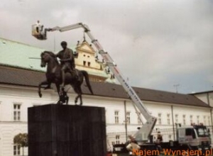 Podnośnik koszowy 25H