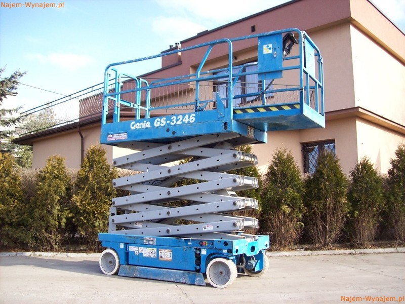 Wynajem podnośników nożycowych Genie GS 3246 podesty ruchome, zwyżki